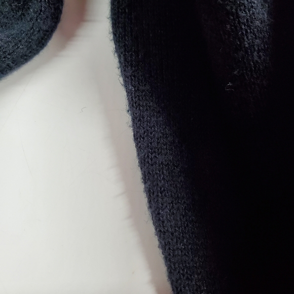 Armani Exchange Black and Gray Sweater - Picture 6 of 6